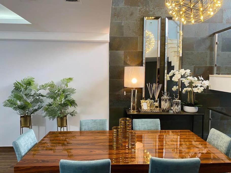 Willa Valadares House Corroios Zewnętrze zdjęcie