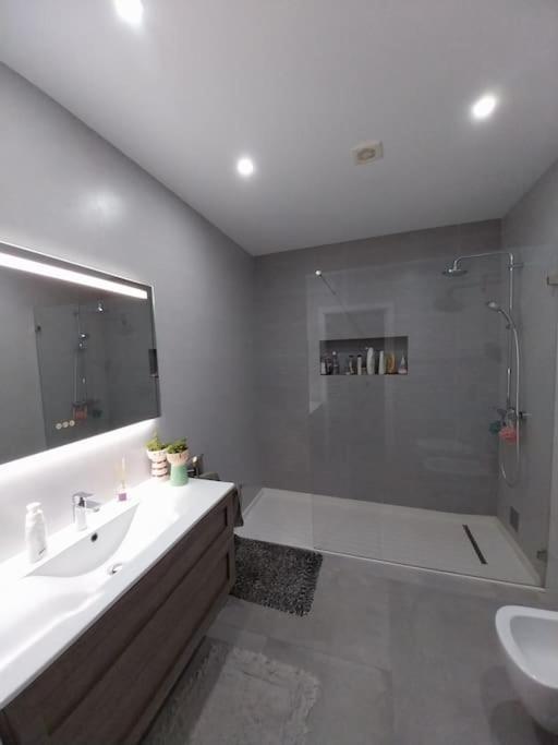 Willa Valadares House Corroios Zewnętrze zdjęcie
